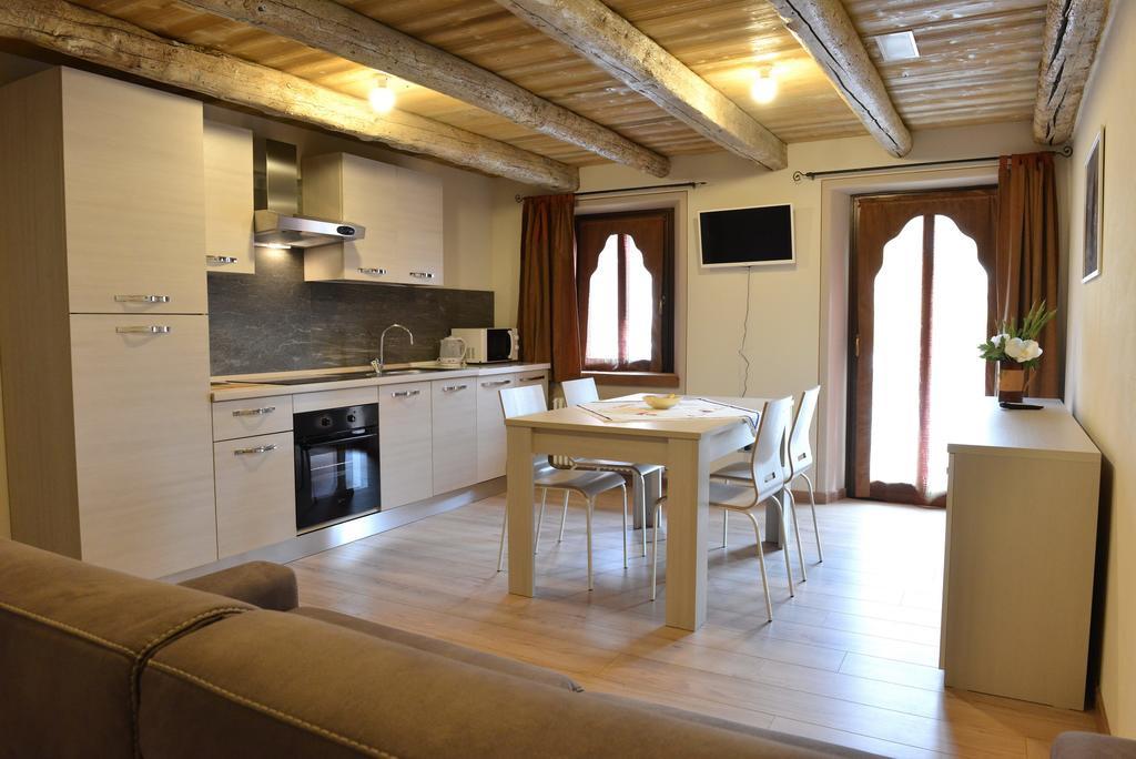 Vecchio Mulino Guest House Аоста Екстериор снимка